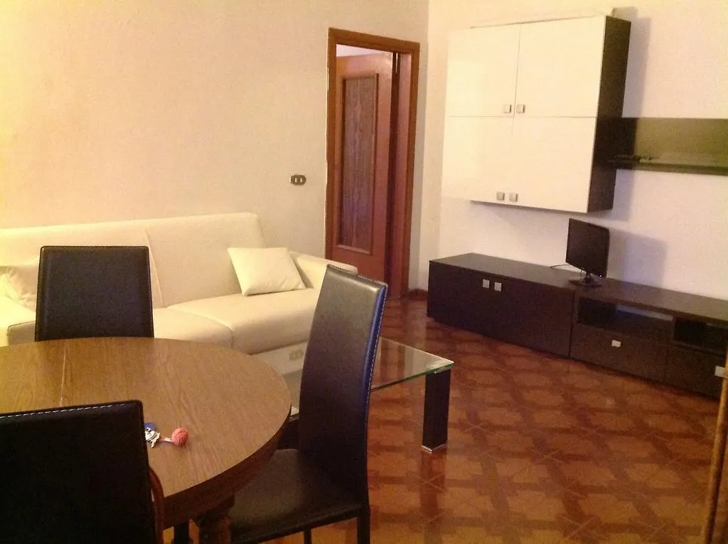 In Capo Santo Villa Lerici 0*,  Italien